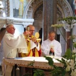 Présentation du Corps et du Sang du Christ