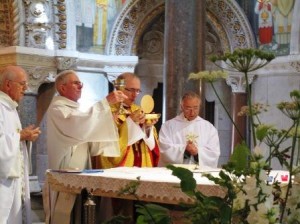 Présentation du Corps et du Sang du Christ